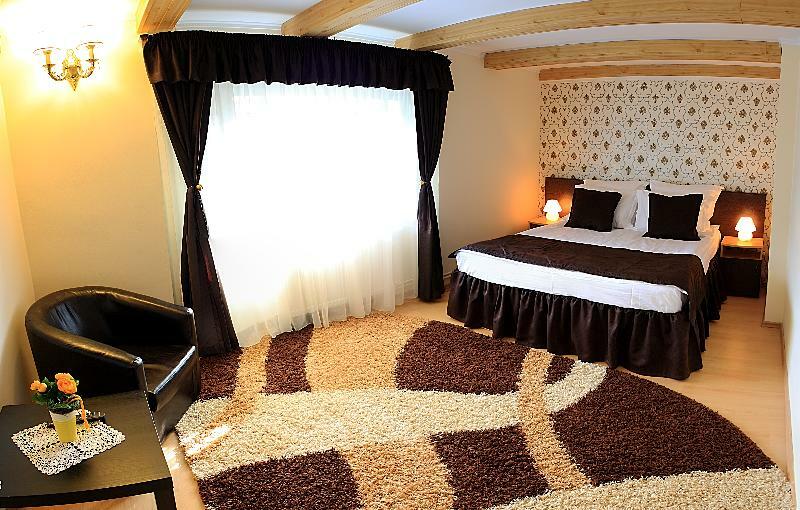 Cristina Rasnov Hotel Exterior photo
